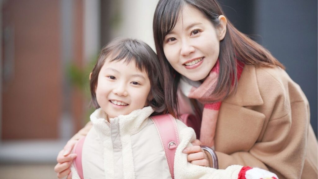 笑顔の親子